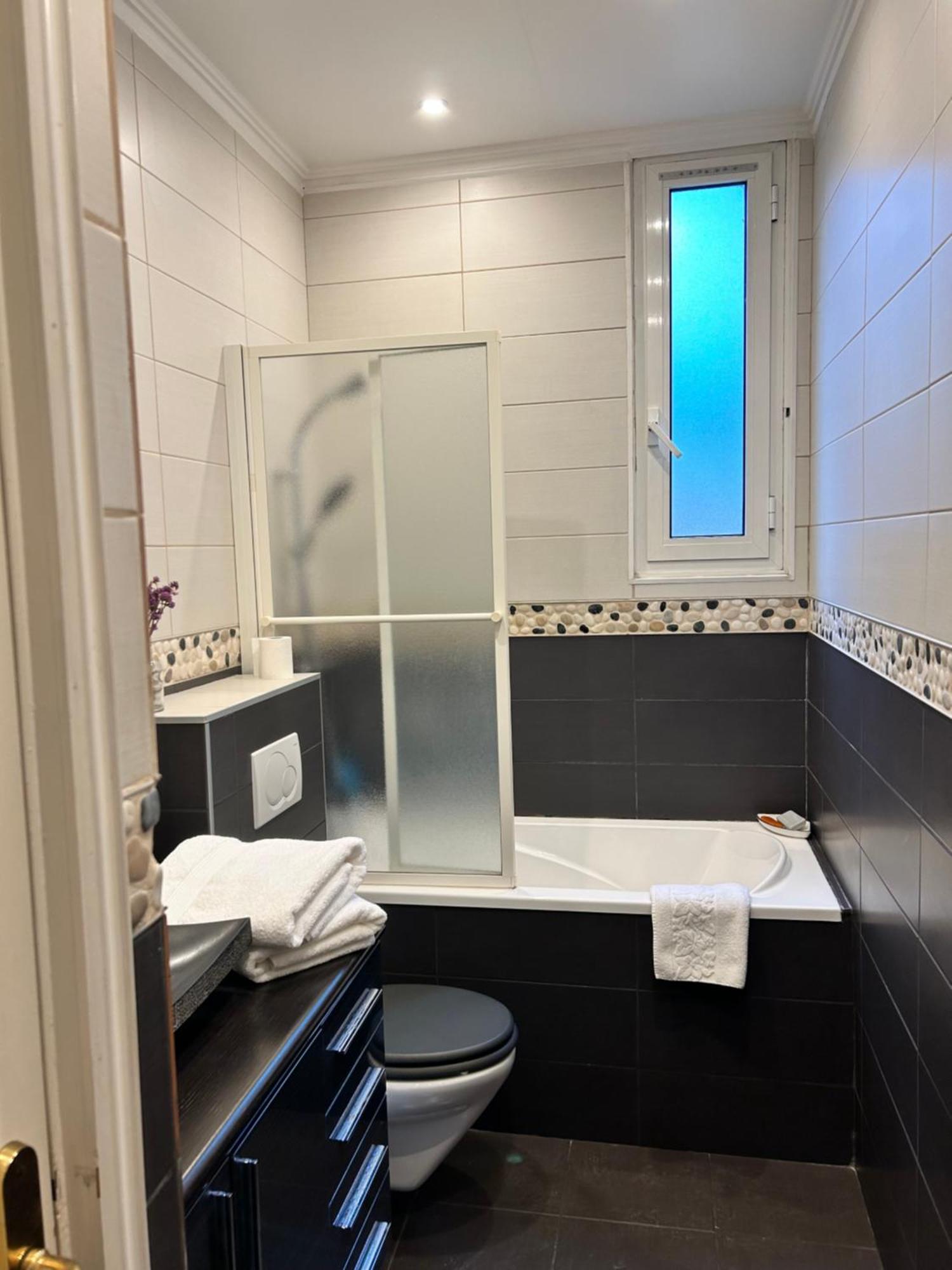 Appartamento 2 Pieces Avec Balcon Nord Nizza
