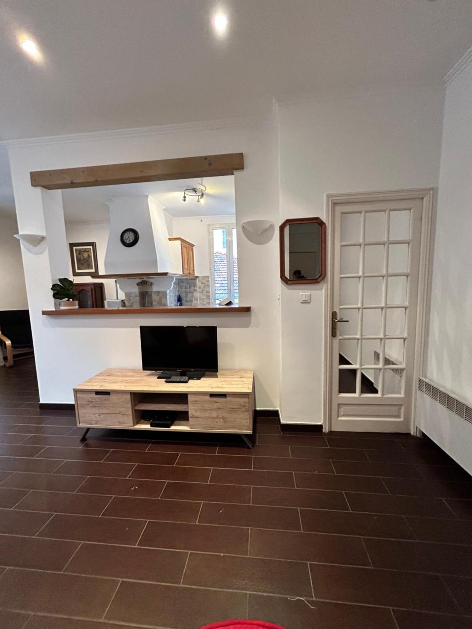Appartamento 2 Pieces Avec Balcon Nord